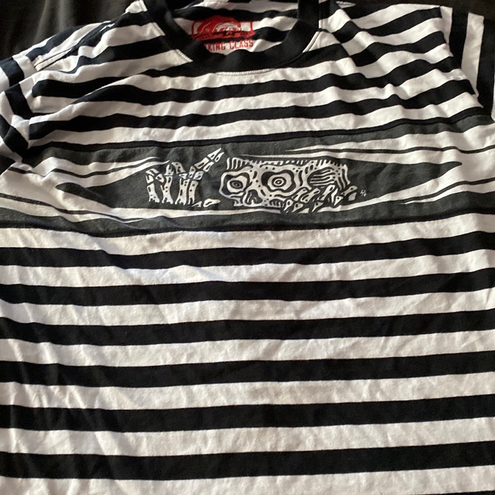 Black and white skeleton lurking long sleeve